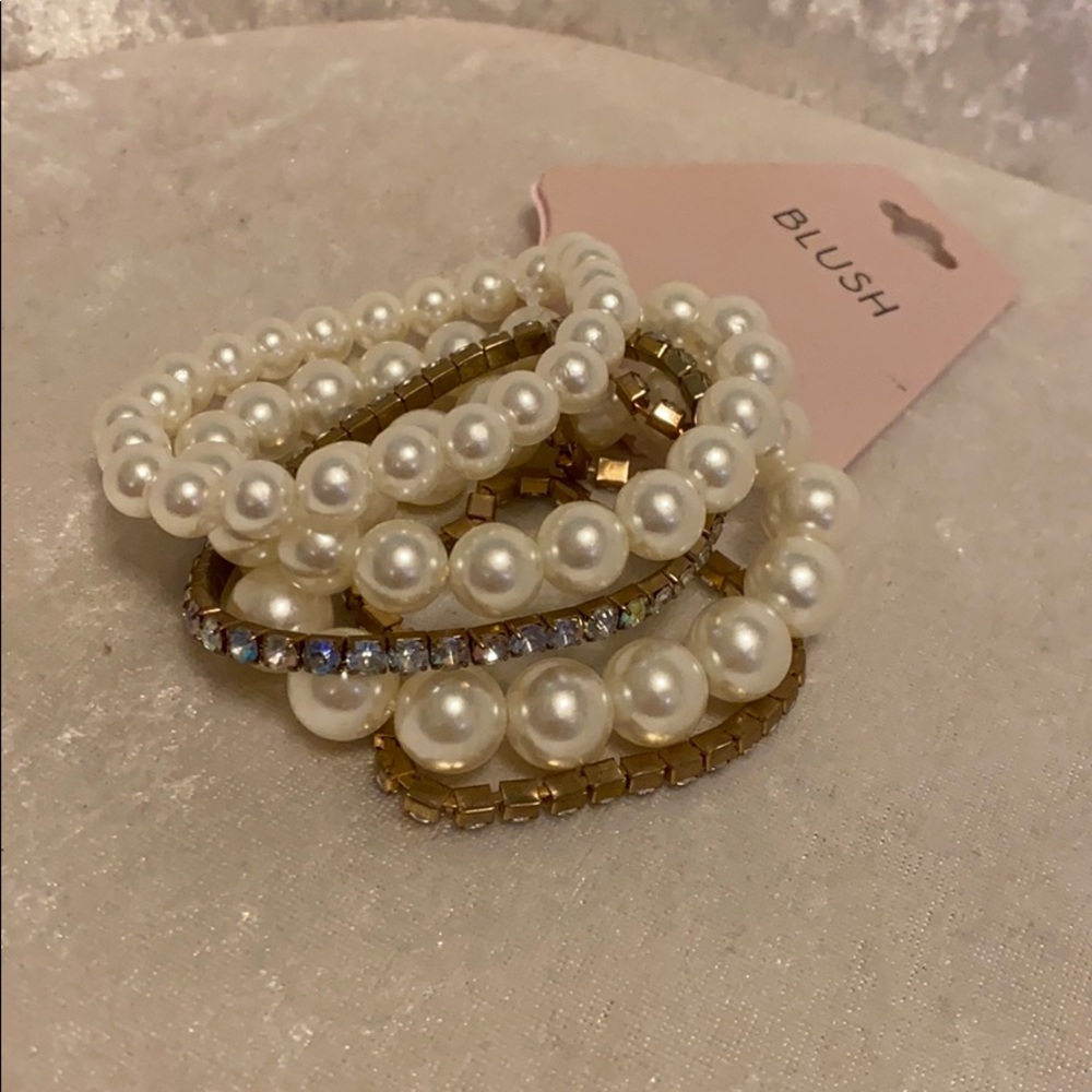 Pearl Bracelet